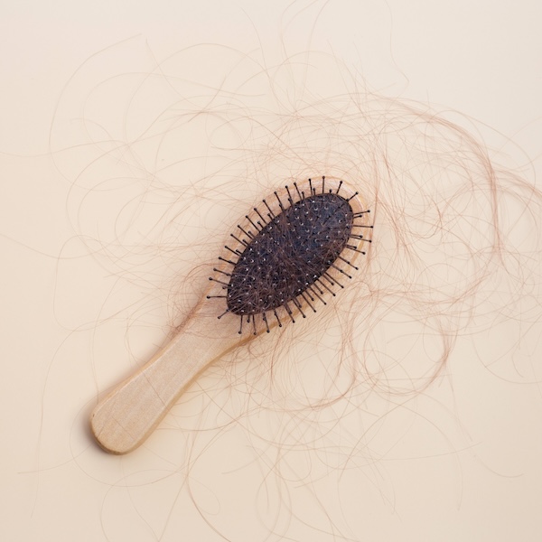 Quanti capelli perdiamo ogni giorno